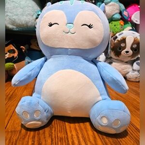 NWT Schifra Squeezemallow SQZ14" Squishmallow